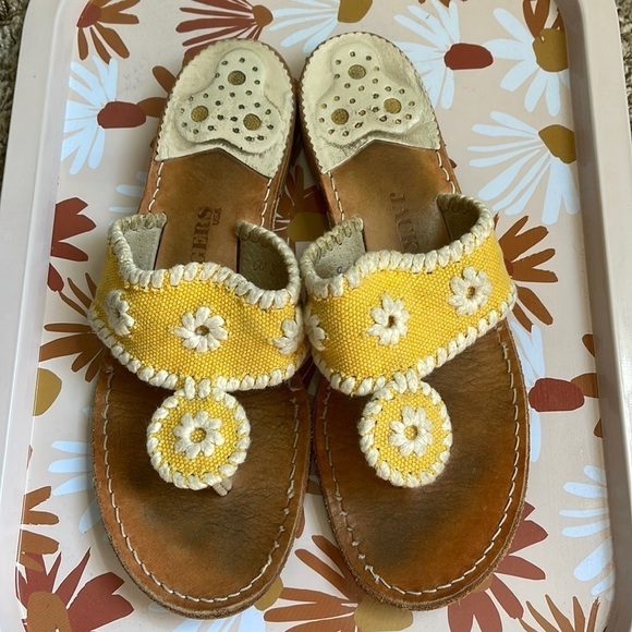 Jack Rogers Yellow Sandals Size 8 - Picture 1 of 7